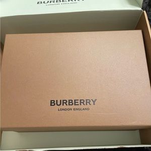 Size 30 which is 12.5 kids